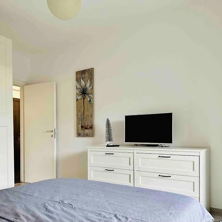 Lazo Two Room- Luxury Apartment Бухарест Экстерьер фото