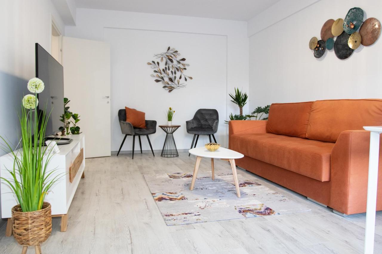 Lazo Two Room- Luxury Apartment Бухарест Экстерьер фото