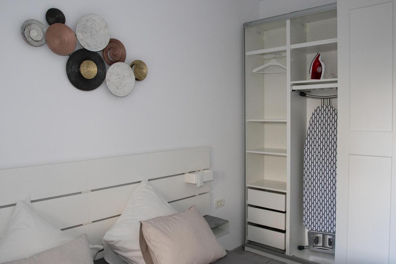 Lazo Two Room- Luxury Apartment Бухарест Экстерьер фото