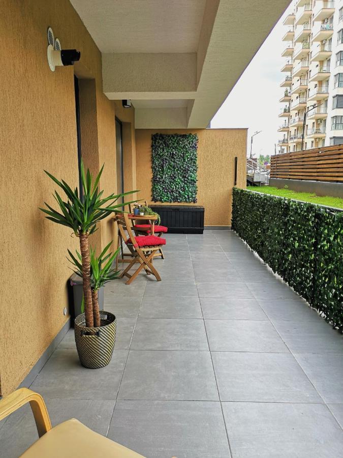 Lazo Two Room- Luxury Apartment Бухарест Экстерьер фото