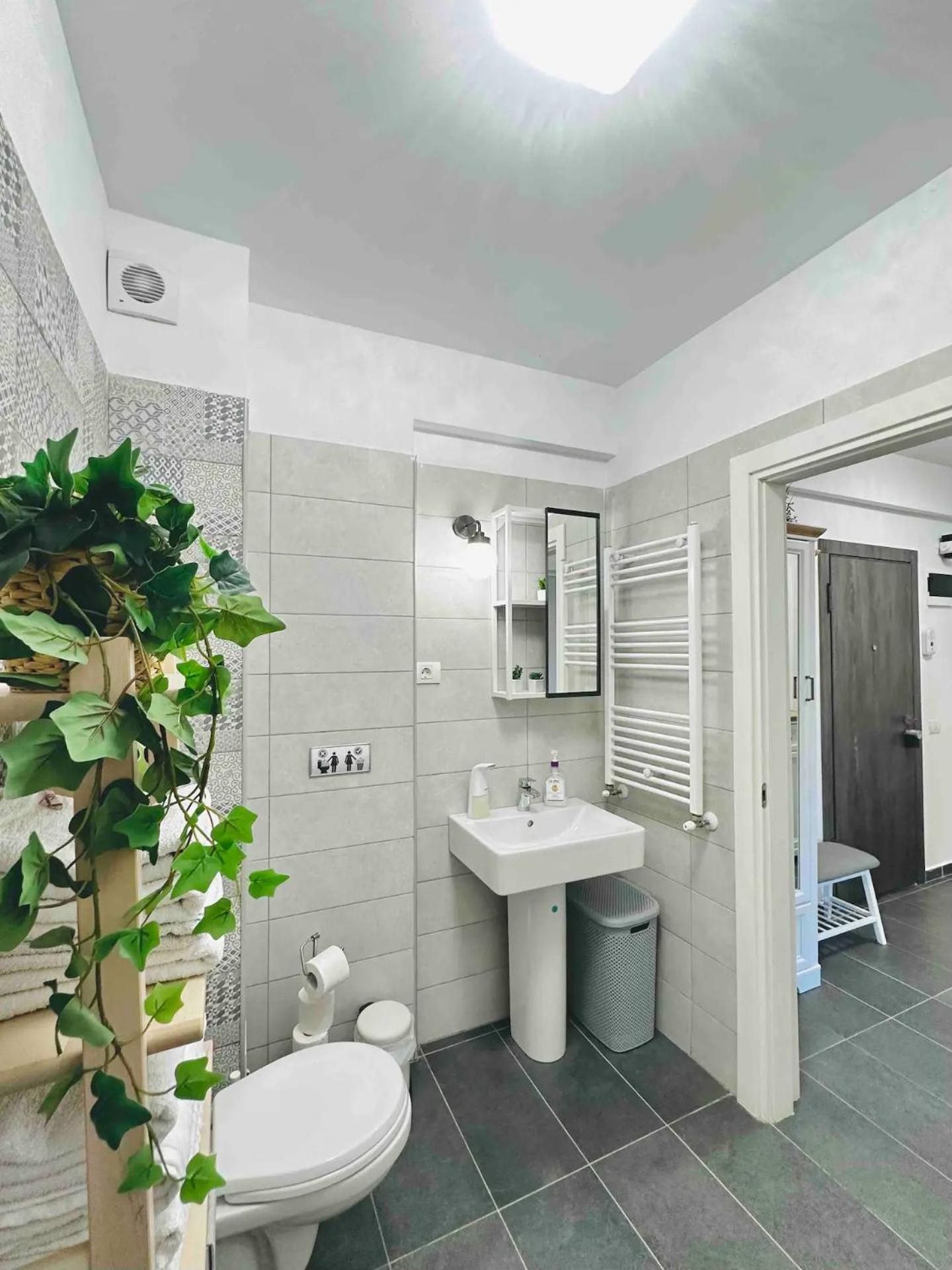 Lazo Two Room- Luxury Apartment Бухарест Экстерьер фото